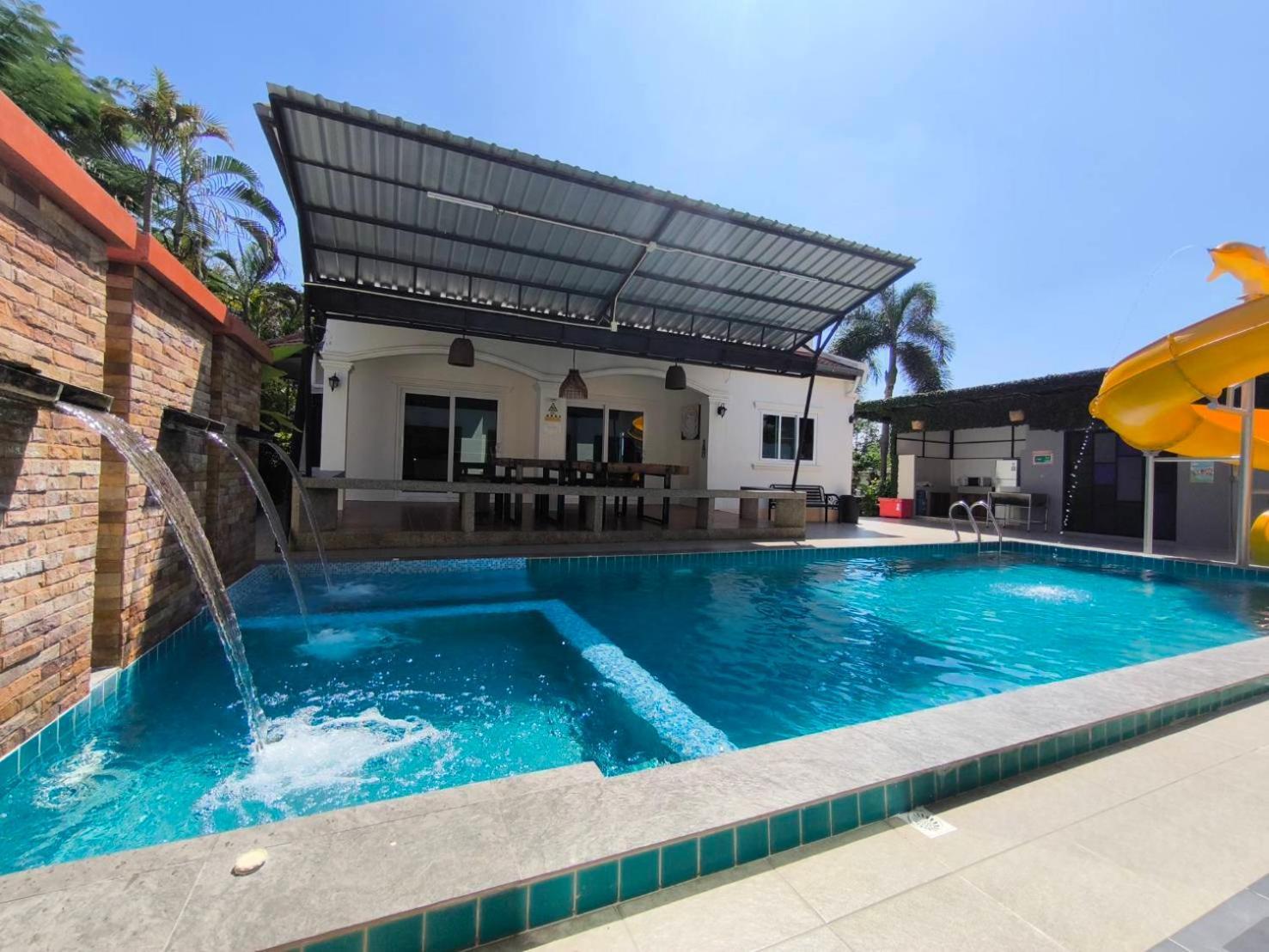 Feriehus Baan Big Family Pool HHQ